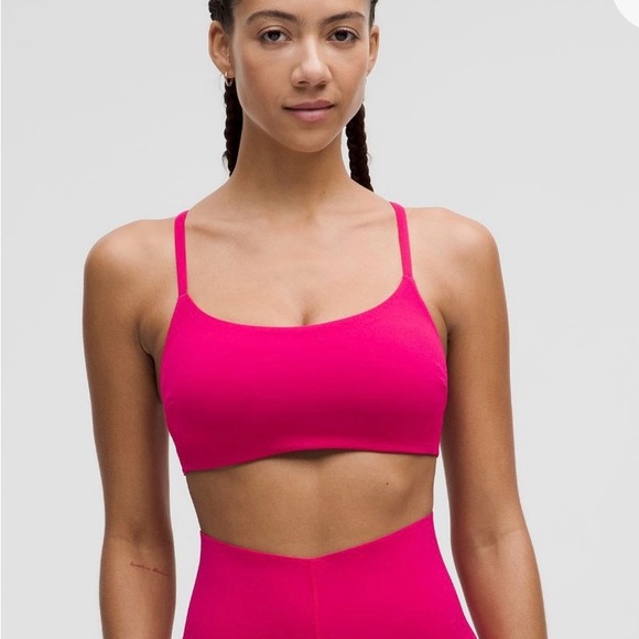 lululemon athletica Other - Lululemon WunderTrain Strappy Racer Bra